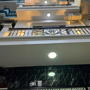 ban nhà tân khai. dt 40m2 5t giá 6 tỷ hoàng mai. 0947913839