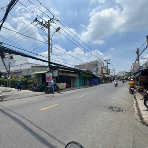 nhà gốc 2 mặt tiền lê văn lương phước kiển. 5x27m giá 16 tỷ
