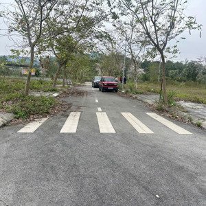 tôi chính chủ bán lô đất green valley - hòa bình, full thổ cư, vị trí đẹp lô ngay đầu đường vào.