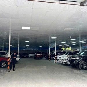 chính chủ cho thuê mặt bằng kinh doanh oto tại chợ xe. diện tích 200m2