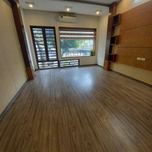 cho thuê nhà nguyễn tuân. diện tích: 75m2 x 5 tầng.