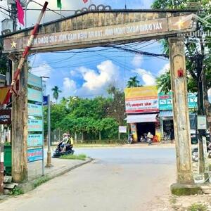  BÁN LÔ ĐẤT KIỆT ĐƯỜNG PHẠM VĂN ĐỒNG CÁCH MẶT TIỀN ĐƯỜNG CHỈ 50M GIÁ TỐT.
