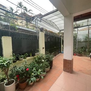 cho thuê nhà riêng phố tô ngọc vân, dt 150m xdung 70m x 3 tầng, mt 15m, giá 36 triệu/ tháng