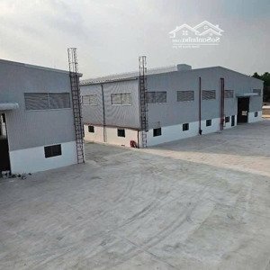 cho thuê nhà xưởng đẹp tại kcn xuyên á vị trí đắc địa , giá cực tốt, pccc tự động