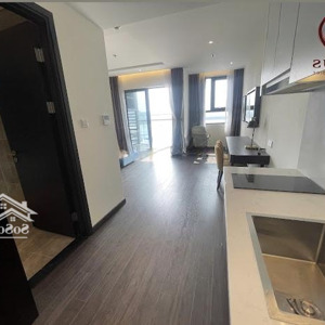 cắt lỗ studio view trực diện biển tầng cao sẵn sổ đỏ