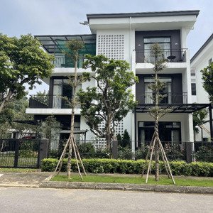 biệt thự đơn lập góc hướng nam 4 mặt thoáng, vị trí trung tâm siêu vip