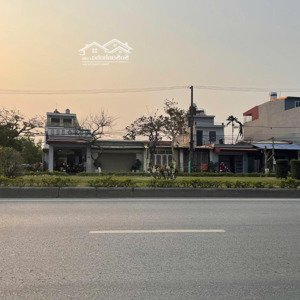 bán căn nhà trên mặt đường 353 tại hoà nghĩa - dương kinh ! có thể về ở ngay hoặc cho thuê mà giá c