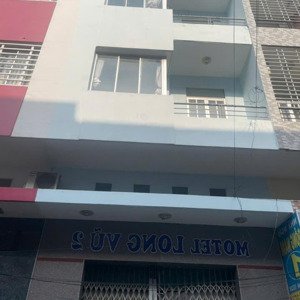 bán khách sạn 5 tầng 75m2, trung tâm tp. cảng phú mỹ, khu kd sầm uất, hỗ trợ vay nh đến 70%