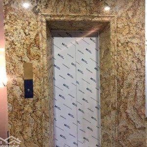 hiếm nhất - nhà mình cho thuê nhà mới, hai cửa đi, hoàng văn thái, 96m2x5t kd, vp, nhà hàng 29tr/th