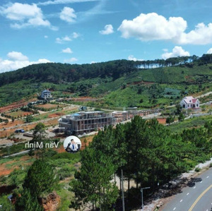 liền kế vip langbiang town vạn xuân, giáp bên đồi thông 110,9m2, view hồ 7ha và toàn tt lạc dương