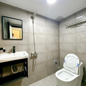 CHO THUÊ CĂN HỘ PHONG CÁCH INDOCHINE MẶT TIỀN ĐƯỜNG TRẦN MINH SƠN CÁCH ĐẠI HỌC Y DƯỢC 200m