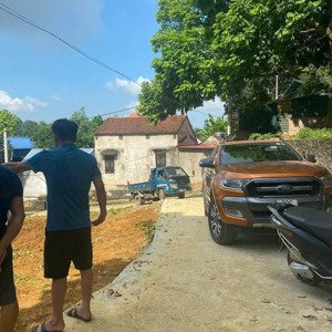hơn 1 tỷ lô đất tiên phương, giáp thị trấn chúc sơn - diện tích: 45 m
- đường trước đất 3m