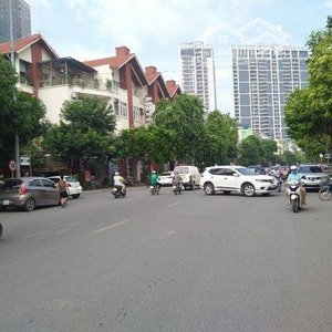 bán mặt phố nguyễn văn lộc,mỗ lao,làng việt kiều kinh doanh sầm uất, 85m2 * 5 tầng giá 36 tỷ