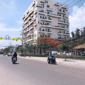 bán nhà mới mặt tiền hai bà trưng tt long hải brvt sát bãi tắm dinh cô - 0932.698.438