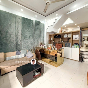 ngộp! bán gấp! nhà 1 trệt 1 lầu 4,5x10,5m cách trần não 200m, hẻm oto 6m chỉ 10,x tỷ (x mầm non)