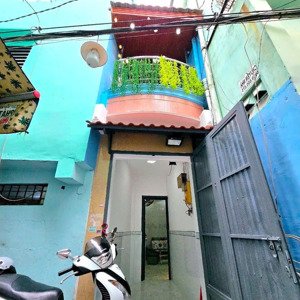 nhà mới nở hậu, có nội thất hẻm 3m hưng phú giá 2.990 tỷ