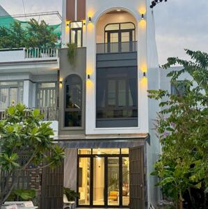 Nhà 1 trệt 2 lầu KDC Văn Hoá Tây Đô