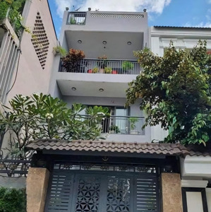 cần tiền, bán gấp, giảm thẳng 200 triệu, 120m2, tại cư xá lữ gia gần đh bách khoa