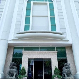 cho thuê văn phòng view đẹp tại hùng vương, 275 nghìn vnd, 725 m2