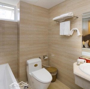 khách sạn 3 sao cần bán trên đường trần phú - nha trang- khánh hoà- nơi sầm uất bậc nhất