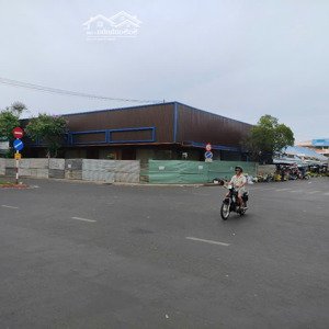 cho thuê căn góc 2 mặt tiền đẹp - ngay trung tâm chợ bà rịa - ngang 6m