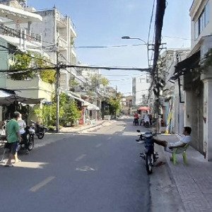 bán nhà sát mặt tiền tùng thiện vương, p11, q8. lh: 0906 398 598 phú hào!
