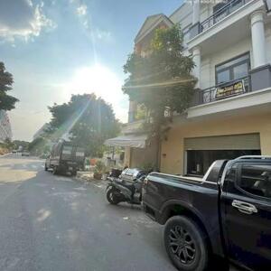 Chính Chủ Cho Thuê Nhà 1 Trệt 2 Lầu Tại Khu Dân Cư Kim Kim Trần, Gần KCN Nam Tân Uyên.