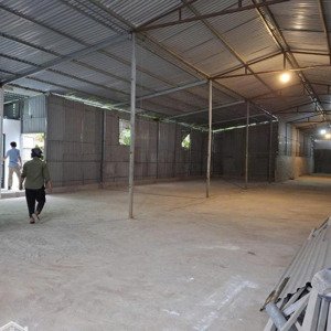 cần tìm khách cho thuê 600m2 làm kho tại yên sơn, cách đại lộ thăng long 800m