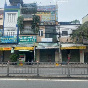 cần bán nhà mặt tiền bà hom q.6 vị trí kinh doanh đắc địa