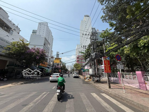 cần bán căn nhà mặt tiền đường tô hiến thành, vị trí đẹp kinh doanh sầm uất