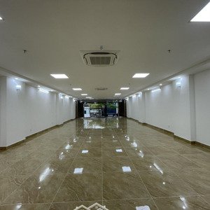 chính chủ cần cho thuê sàn văn phòng 110m2 tại lý nam đế, hoàn kiếm, thông sàn, có thang máy 15 tr