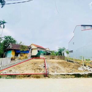 Bán đất 60m2 Kiệt ôtô 326 Nguyễn Sinh Cung, phường Phú Thượng, TP Huế, chỉ 1,78 tỷ