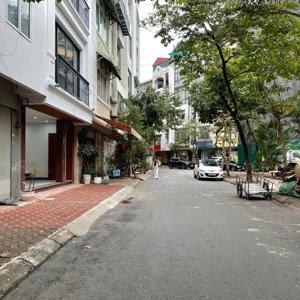 cho thuê nhà riêng chính chủ 3 tầng 70m2, quận cầu giấy