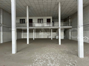 cho thuê showroom mt ngang 15m đường ql 1a gần trung tâm cần thơ