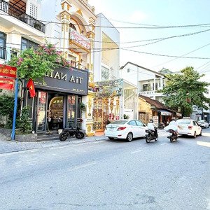 bán nhà kiệt ôtô phan bội châu, gần chợ bến ngự trung tâm tp. huế