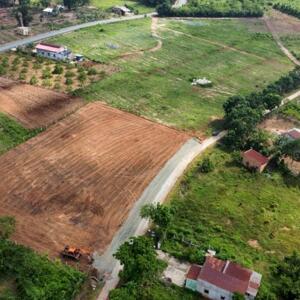 SANG LẠI MẢNH 2016m2 NỞ HẬU GIÁ 180TR BAO SỔ NGAY KCN