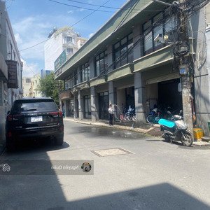 khuôn đất mặt tiền ngay trường chinh , gần tuyến metro số 2, p. 14, tân binh. rẻ 100tr/m2
