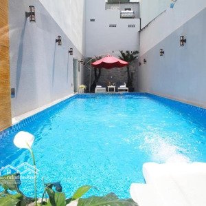 bán khách sạn 3 sao kết cấu 15 tầng với 84 phòng kinh doanh
