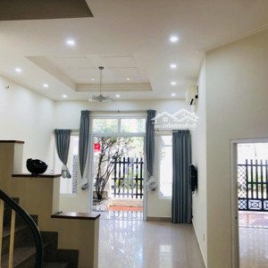 bán gấp biệt thự tự xây nam thiên, dt 8*18m, 3 lầu, giá rẻ đường phạm thái bường, quận 7