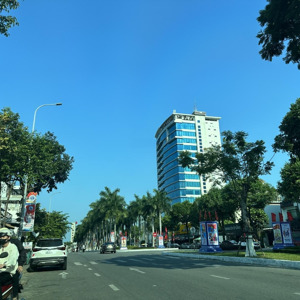 bán cặp đất đường 30/4, hải châu. gọi tuyết