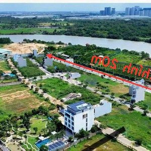 khách hà nội đang mua mạnh khu này. giáp vinhomes
