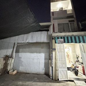 lô đất cực vip 4x16m, ngay bà hom, quận 6, đường nhựa rộng 8m, giá 7,1 tỷ