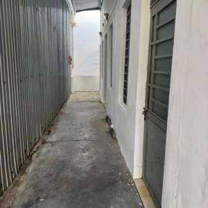 dãy trọ mới mtđ 7.5m số 28 phạm viết chánh, dt 20m2, gần bv gia đình 2, kcn hoà cầm....