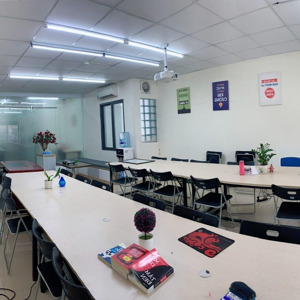 cho thuê nhà trong ngõ ô tô 7 tầng phố phố phương mai có thang máy làm văn phòng