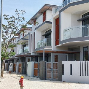 cho thuê nhà 4 tầng 160m2 kđt đông tăng long tiện làm kho văn phòng kinh doanh dtsd 250m2