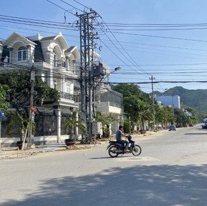 nhà 2 tầng trần khát chân, vĩnh hoà, nha trang - 146m2 ngang 7,7m - giá 9,5 tỷ