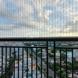 bán căn 3pn duy nhất tại vũng tàu center. 95m2 3pn 2wc nhà đẹp. giá 3ty4. lh: ms. thuỳ 0941378787