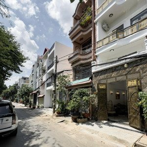 siêu phẩm phường 15 tân bình xuất hiện . nhà to cao bề thế , oto ngủ trong nhà . lh: 0938830709 vũ