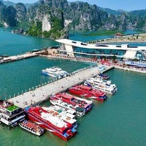bán nhanh lô đất mặt vịnh bái tử long sát cảng quốc tế ao tiên