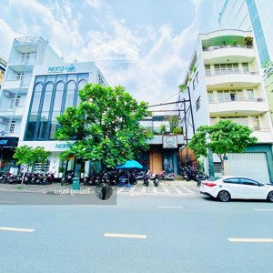 mặt tiền lê lai quận 1. dt 13 x 33m - nở hậu 18m = 500m2. 2 tầng - hđt 500 triệu. giá 250 tỷ